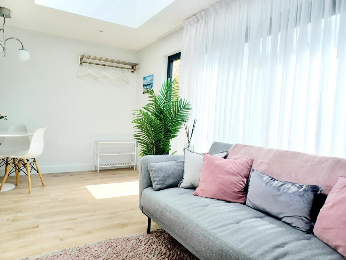 'The Limes' - Air-Con Two Double Bedroom Holiday House With Private Garden Whitstable Kültér fotó